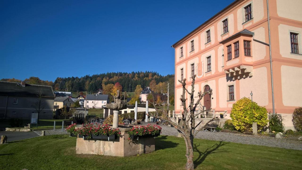 Hotel Garni Schloss Schoenberg Bad Brambach Ngoại thất bức ảnh