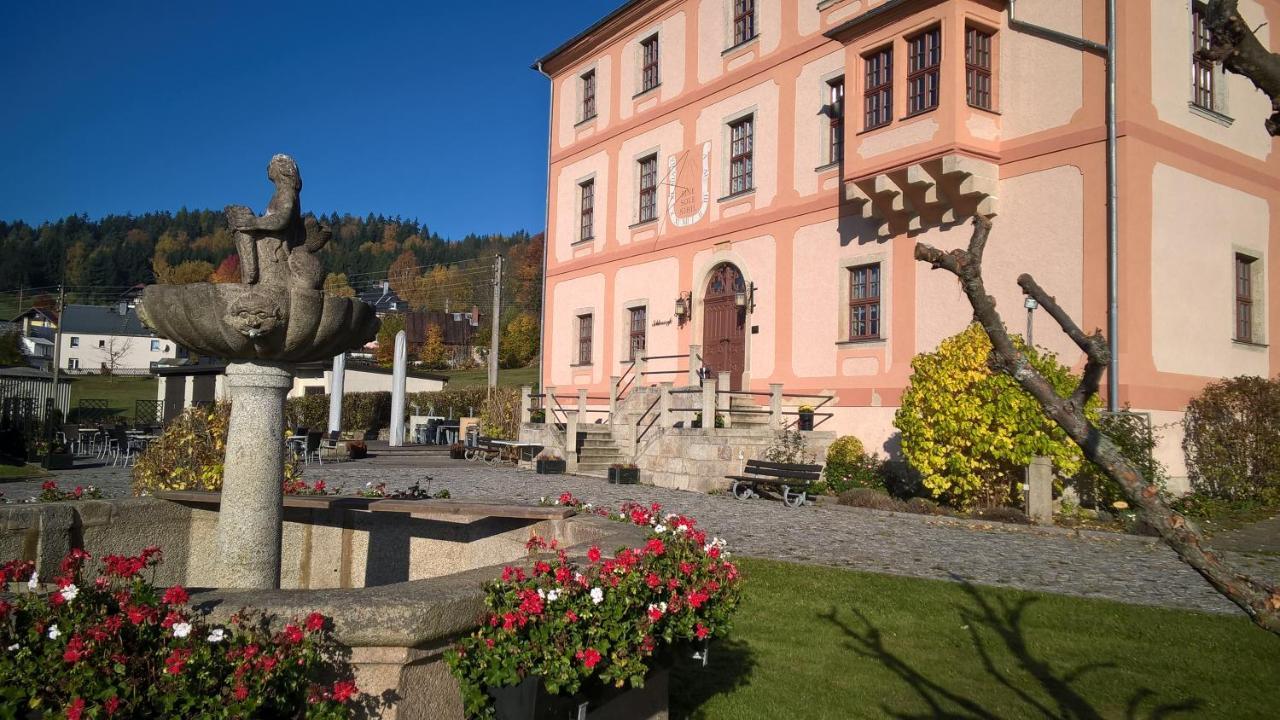Hotel Garni Schloss Schoenberg Bad Brambach Ngoại thất bức ảnh