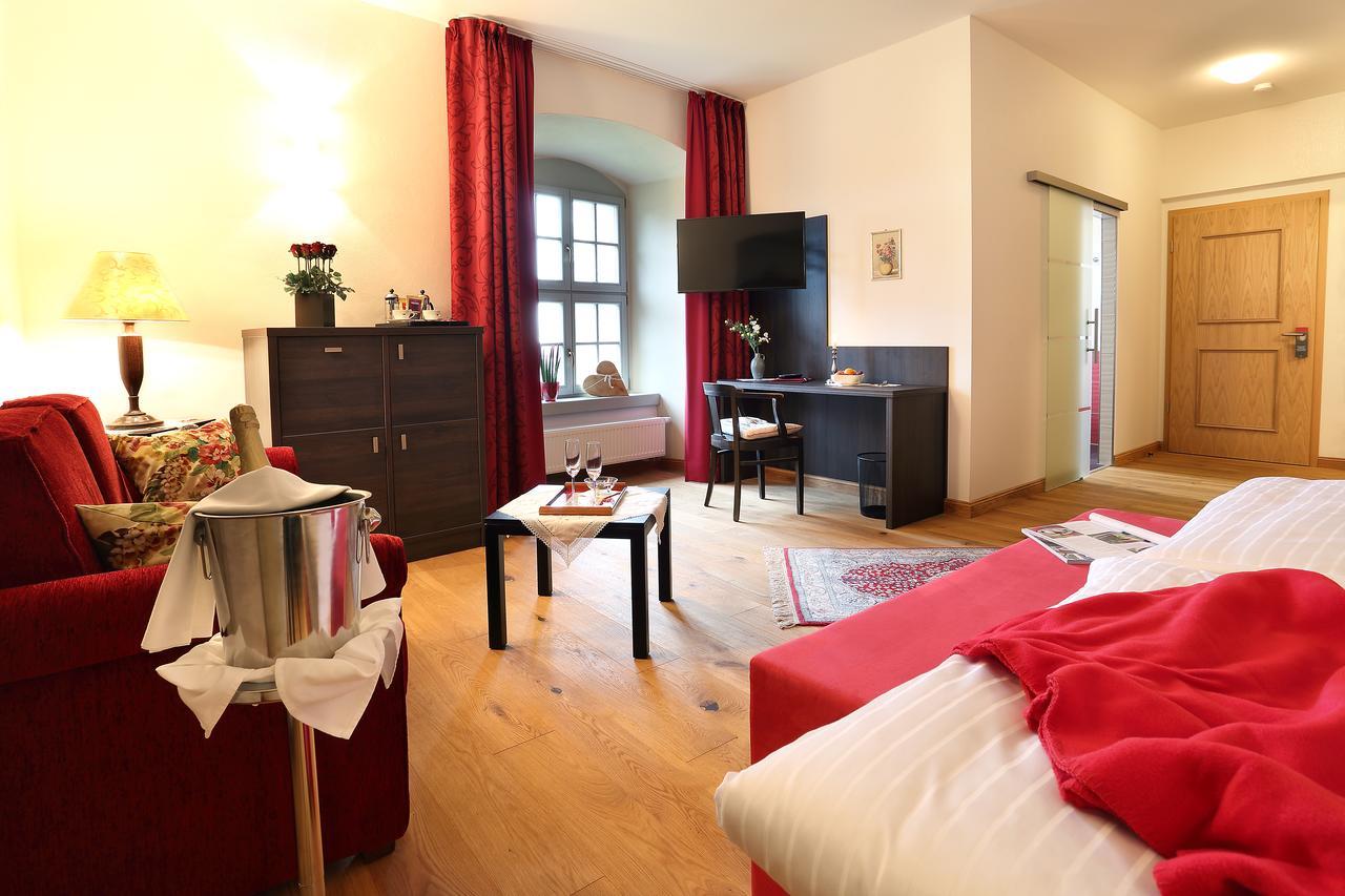 Hotel Garni Schloss Schoenberg Bad Brambach Ngoại thất bức ảnh